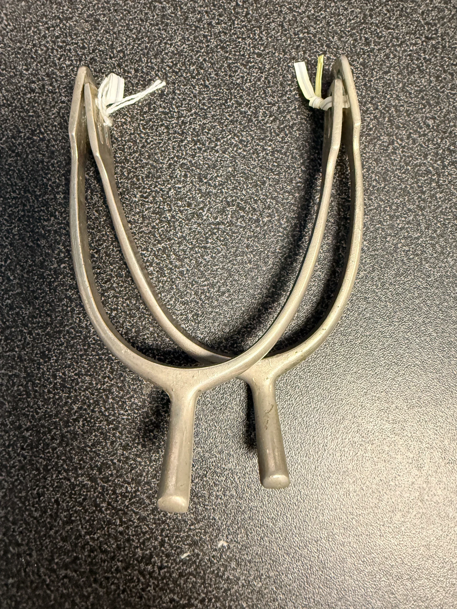 1" spurs