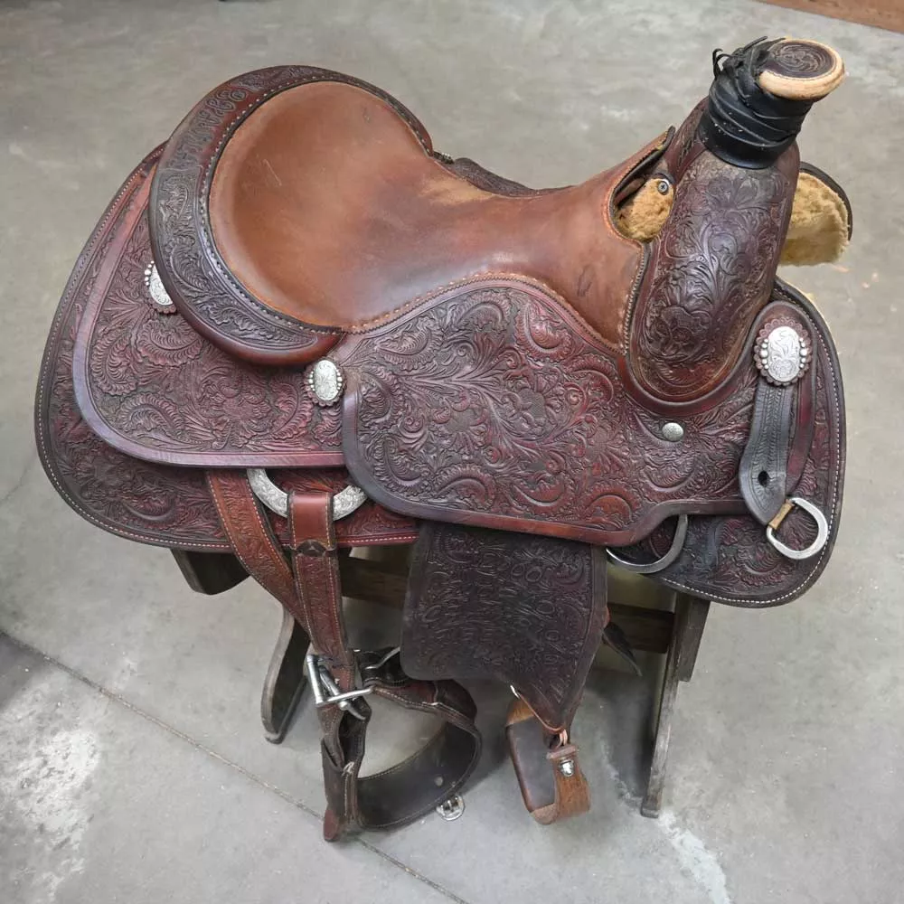 15.5" USED BOB'S ROPING SADDLE