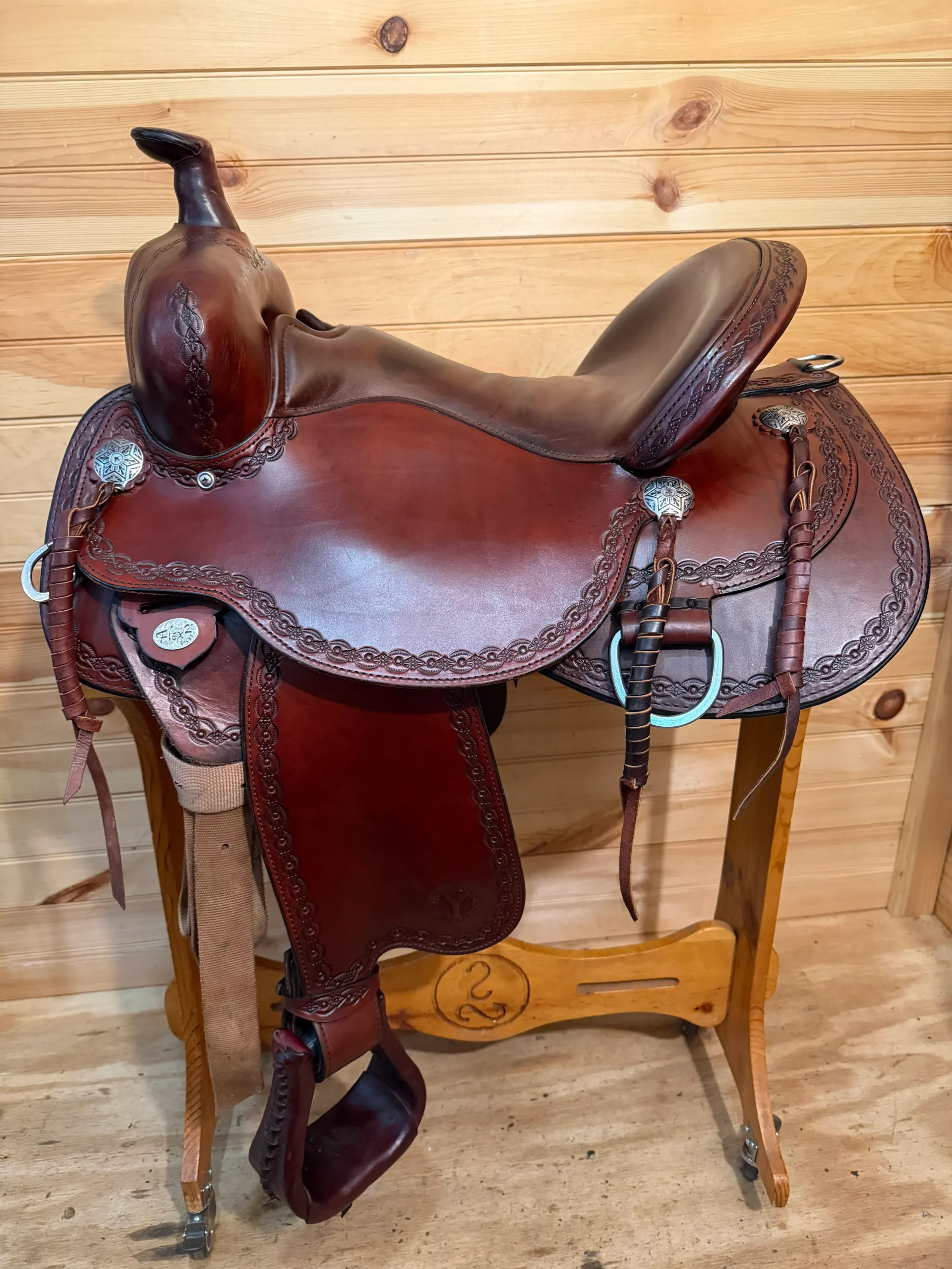 16” Circle Y Alpine Flex2 Western Trail Saddle Model 2377 (2018)