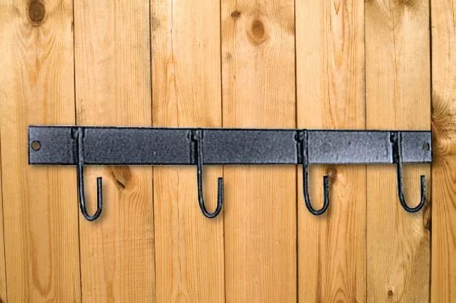 4 Hook Tack Rack