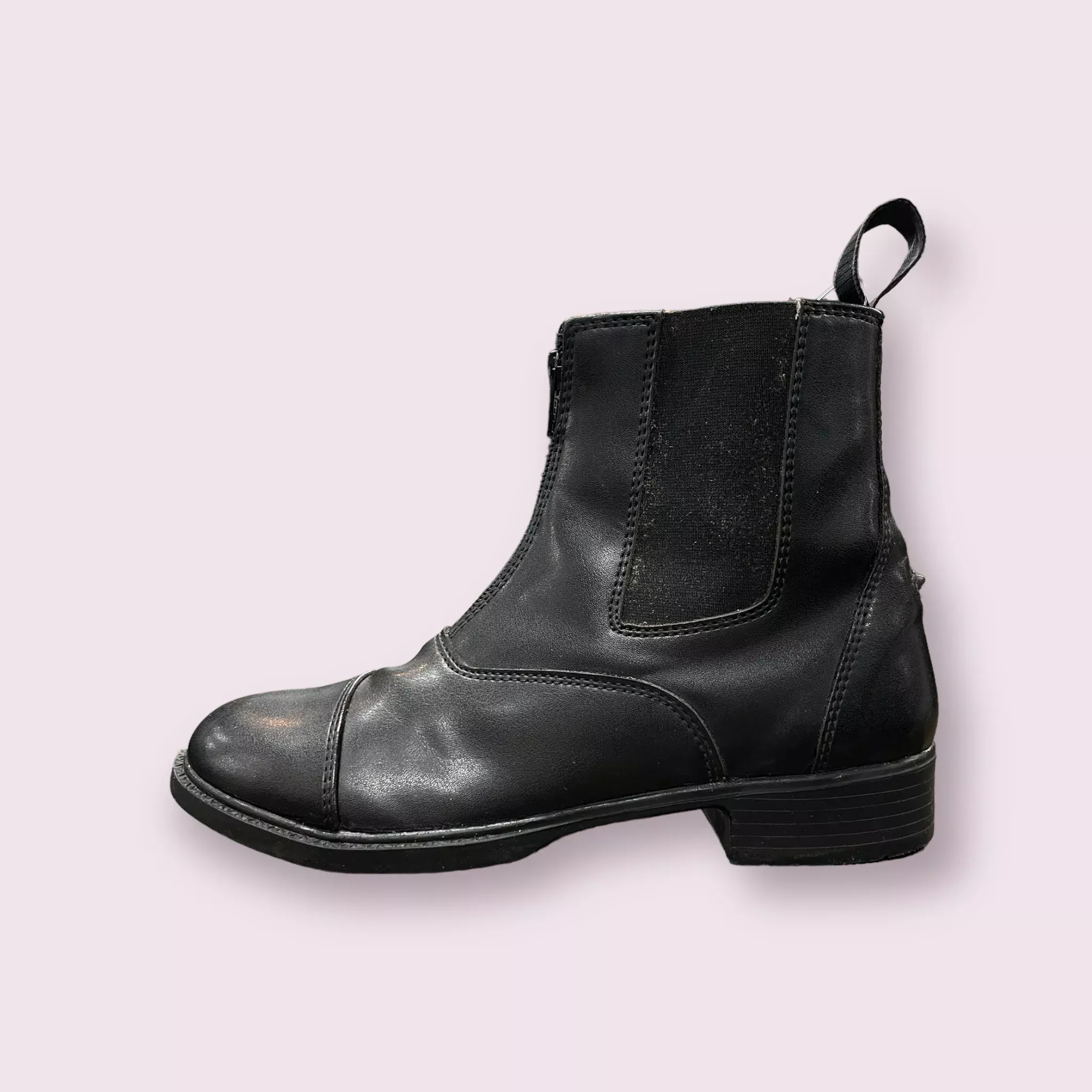 Auken paddock boots - black - size 5 - USED