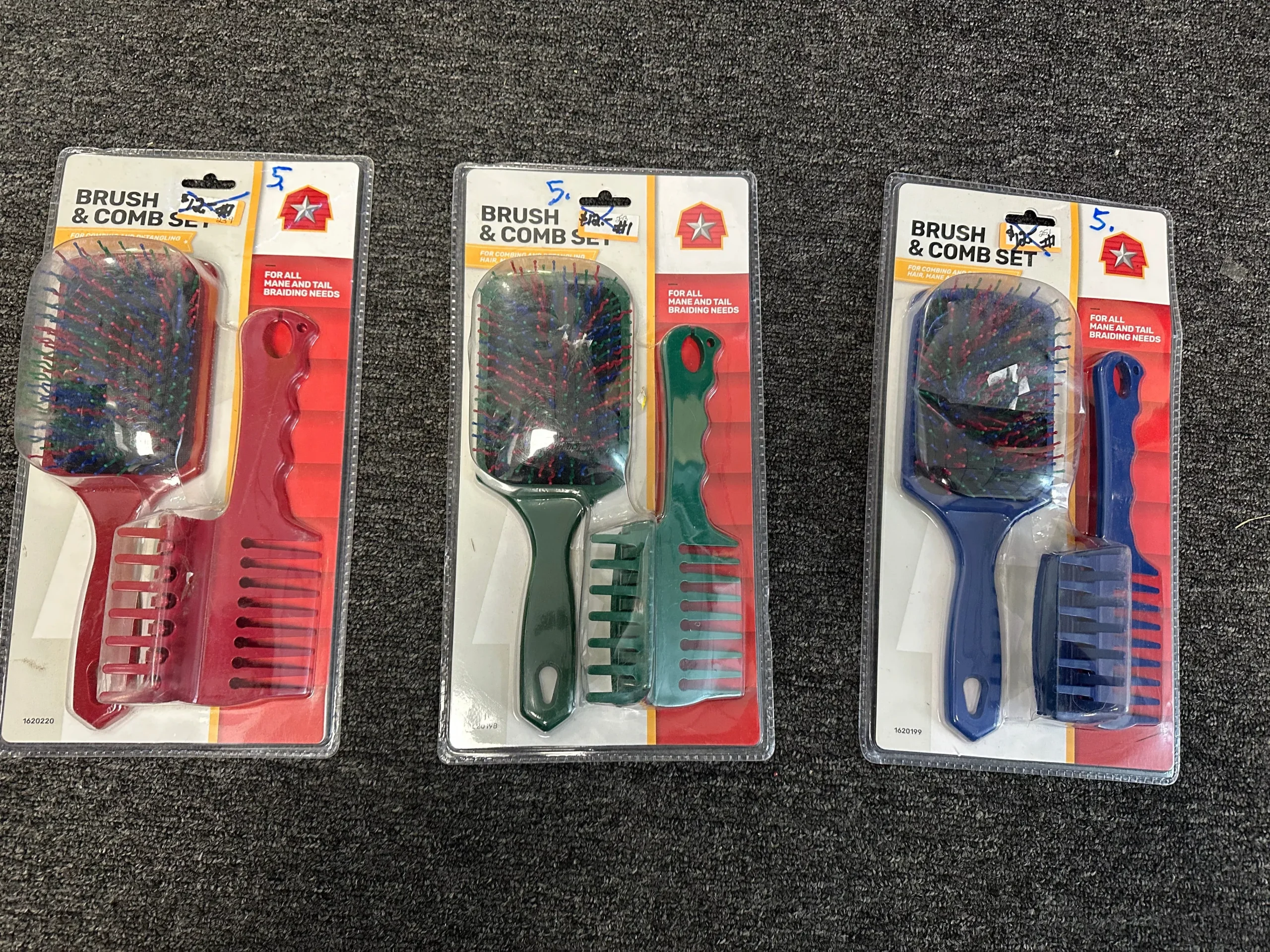 Brush and Comb combo set for horses
