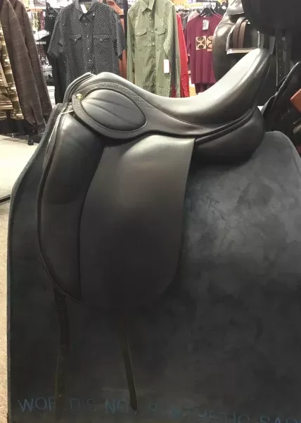 C2783 Hulsebos WB3 Dressage Saddle