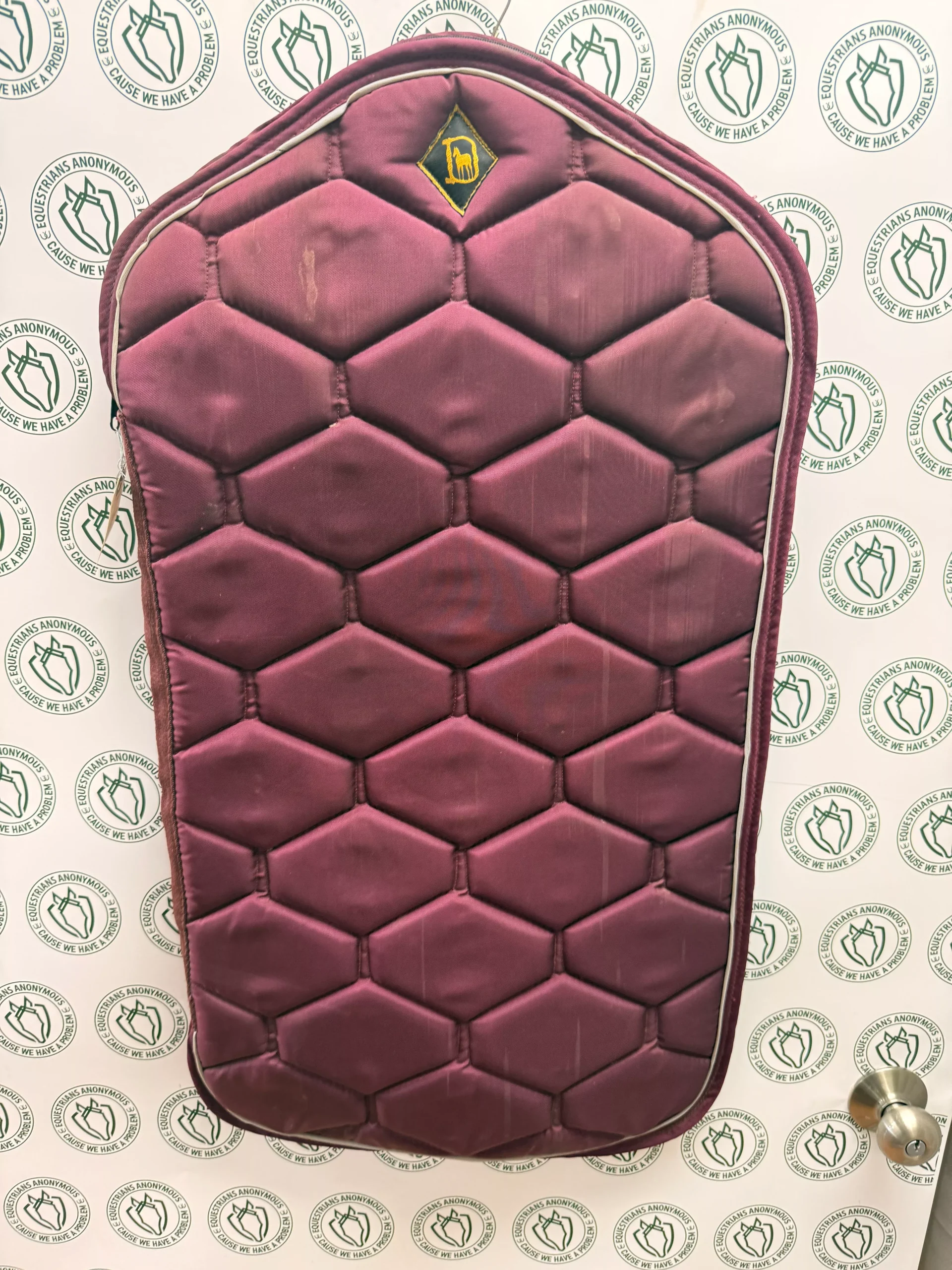 Chap / Chunk / Chink Padded storage bag Maroon by Big D