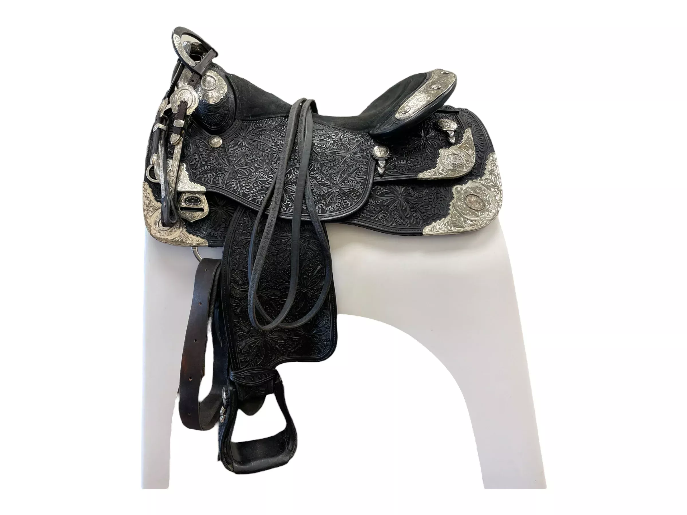 Dale Chavez Saddle W/ Headstall - Black - 17" / Approx. 7" Gullet - USED
