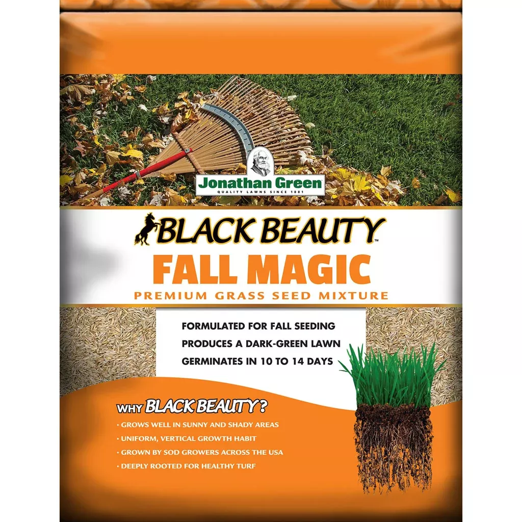 Jonathan Green Fall Magic Grass Seed Mixture, 1,500 sq ft, 3 lb