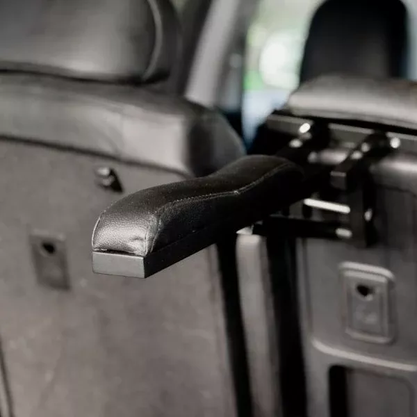 Lumiere Car Saddle Caddy