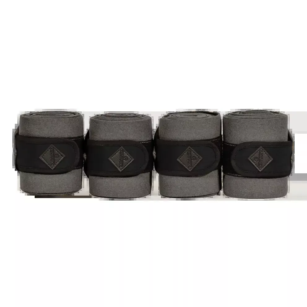 Polar Fleece Bandages Show Vegan Wool