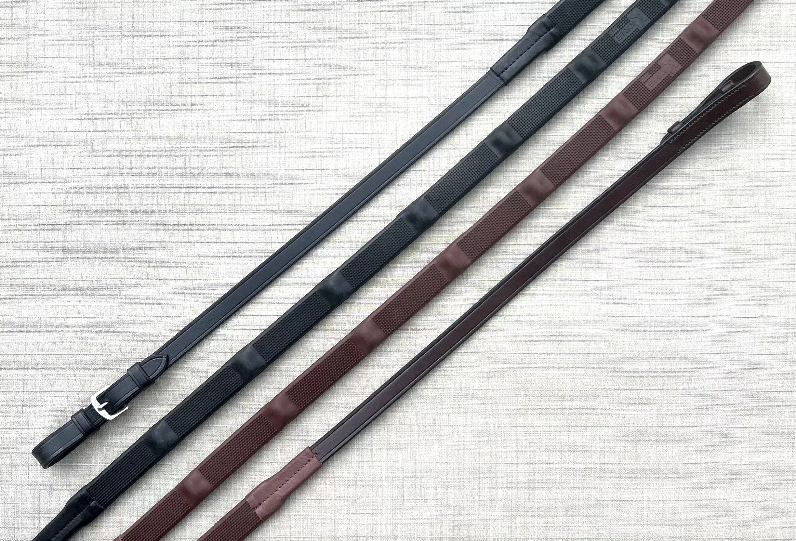 Red Barn Bump Grip Reins