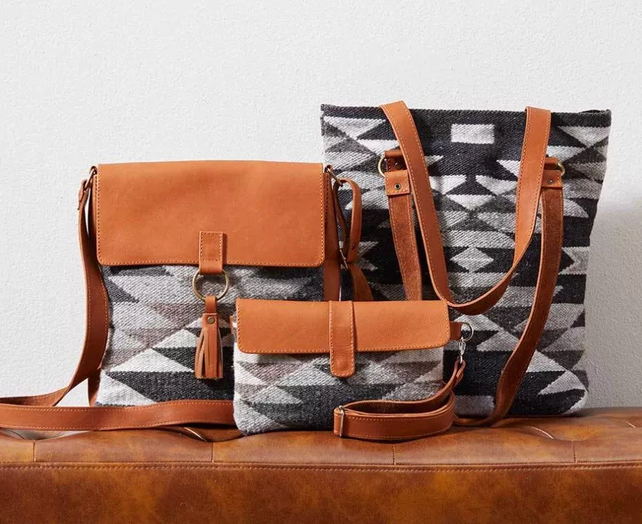 Sombra Tapiz Waist Bag