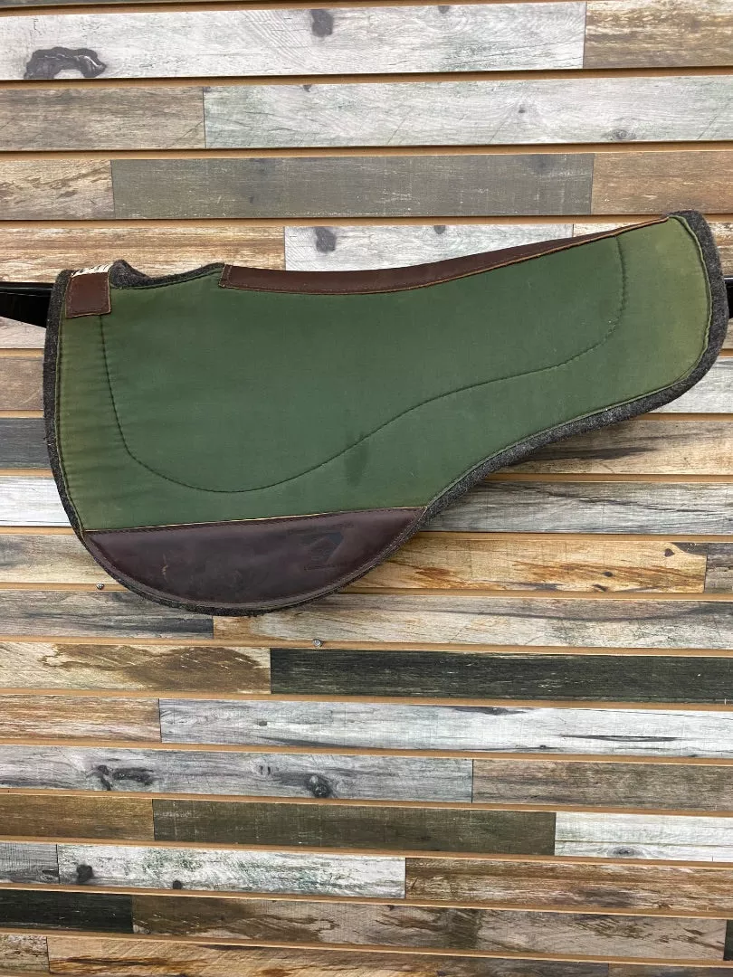 USED Diamond Wool Contour Pad Horse Green