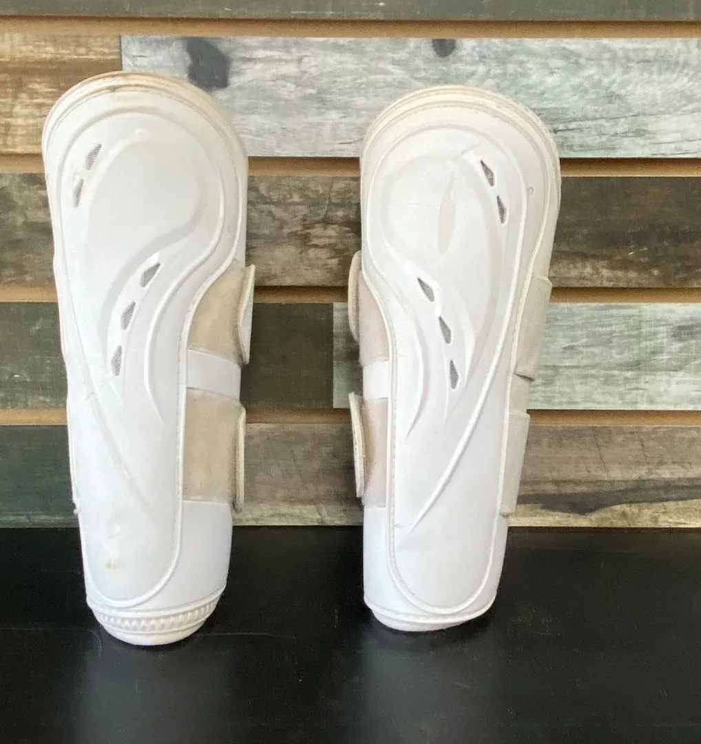 USED LeMieux Front Brush Boots White Large Large White