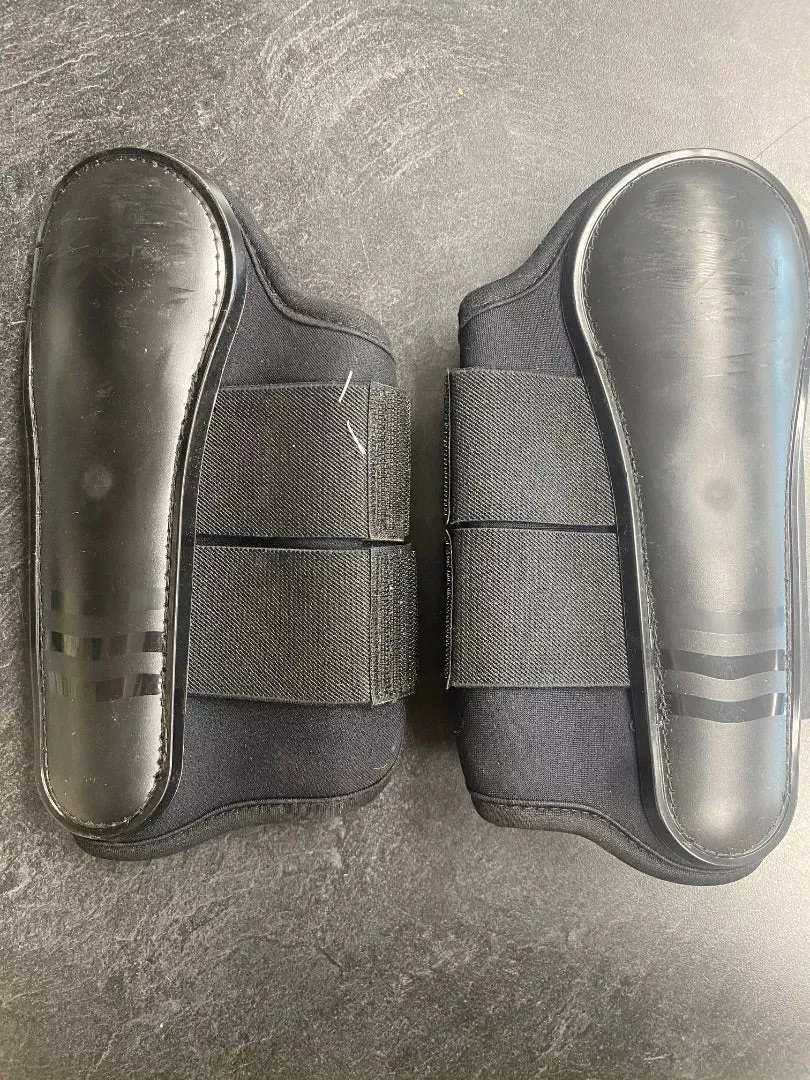 USED Moxie Jump Boots Full Black