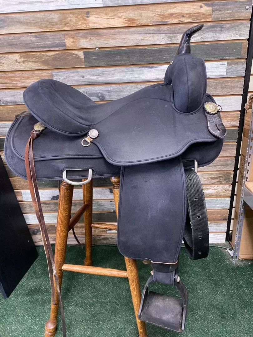 USED Wintec Trail Saddle 16" Seat 8" Gullet Black