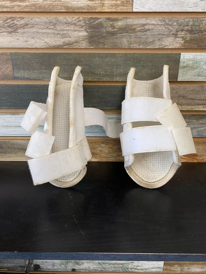 USEDSplint Boots Large White
