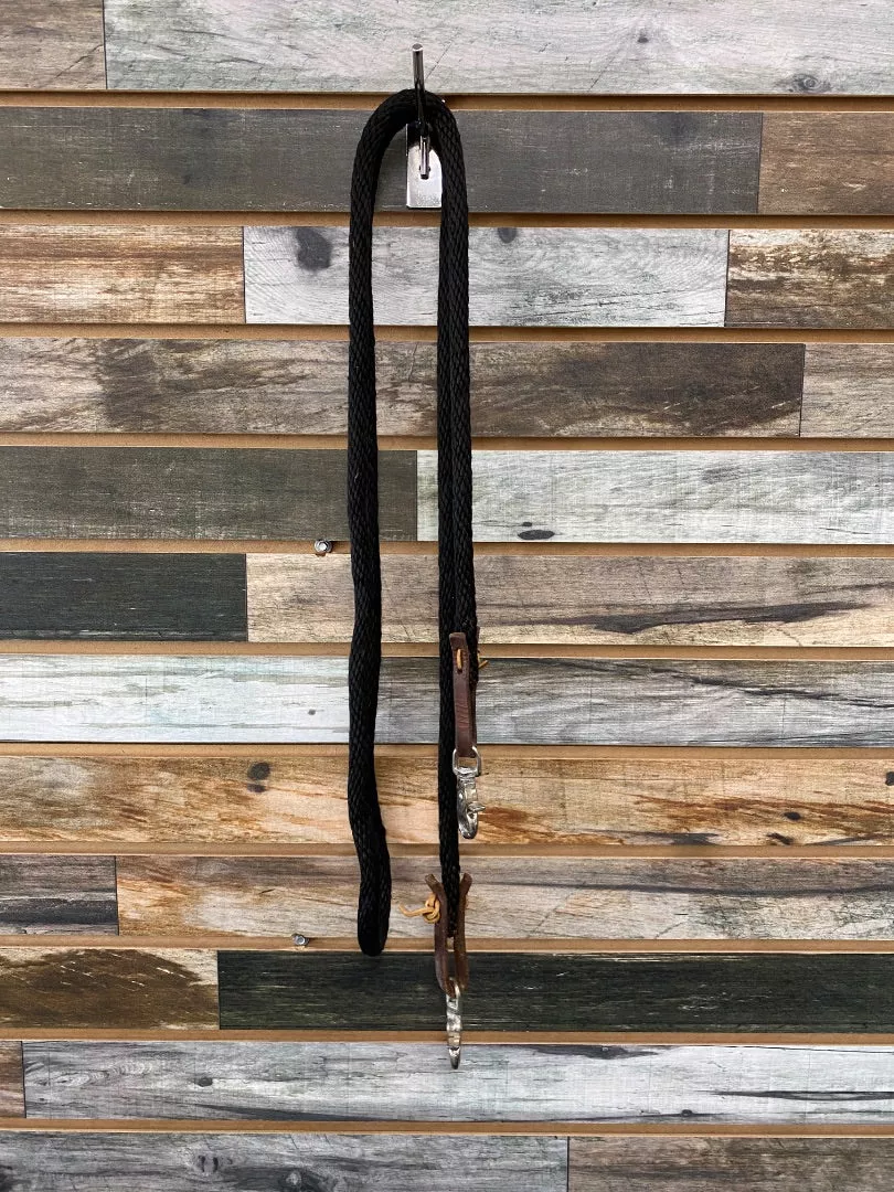 USEDWestern Roping Rein with Trigger SnapsBlack Nylon